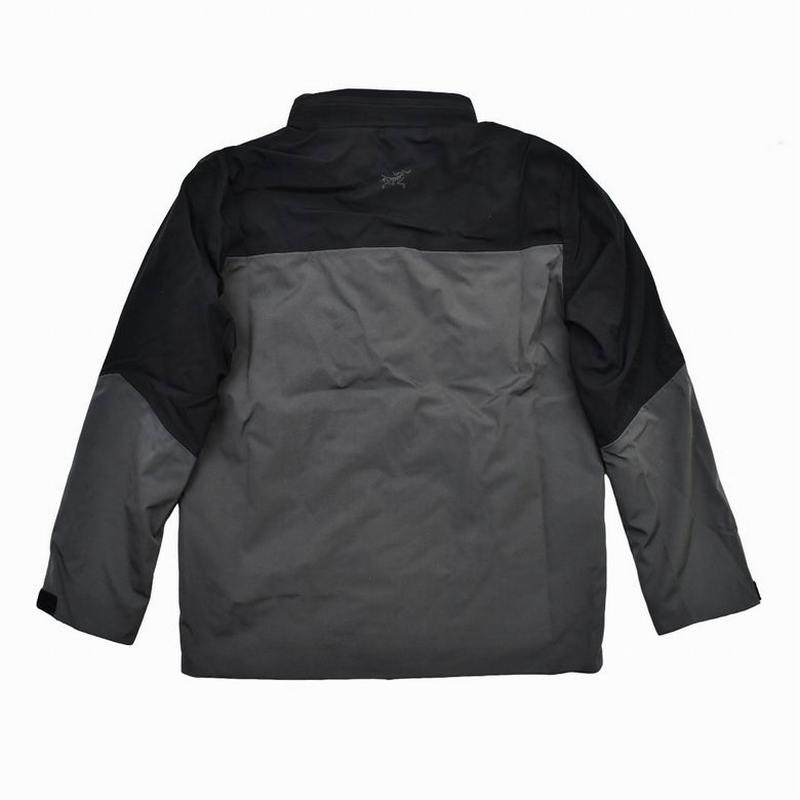 ARC'TERYX Men's Outwear 110